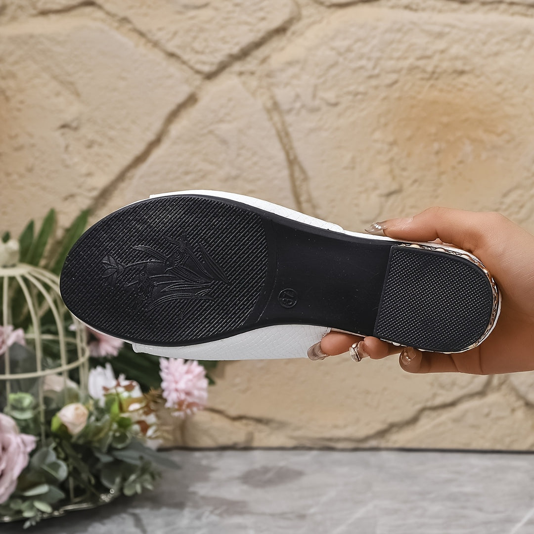 Oriana | Laced Vamp Slide