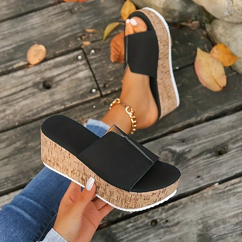 Angela | Textured Platform Slide