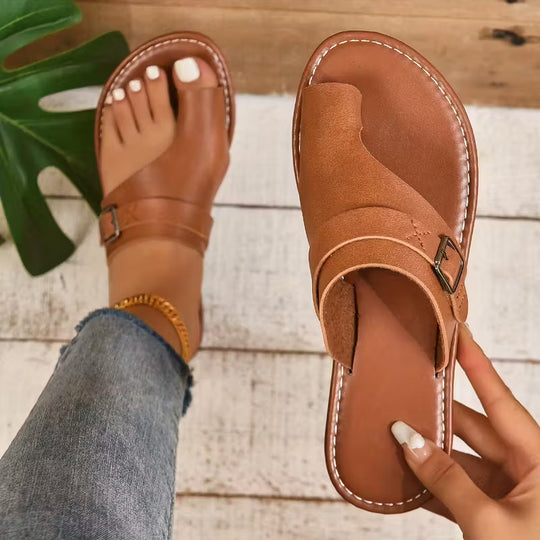 Arabella | Toe Loop Comfort Slide
