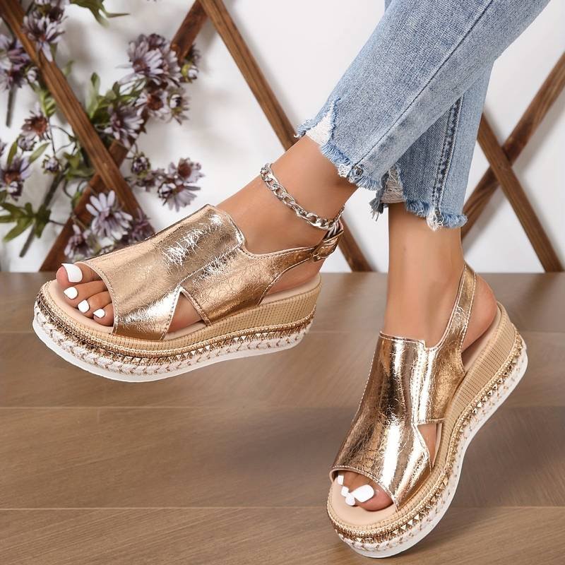Roselinda | Metallic Platform Comfort