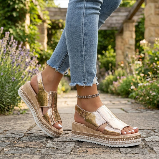Roselinda | Metallic Platform Comfort