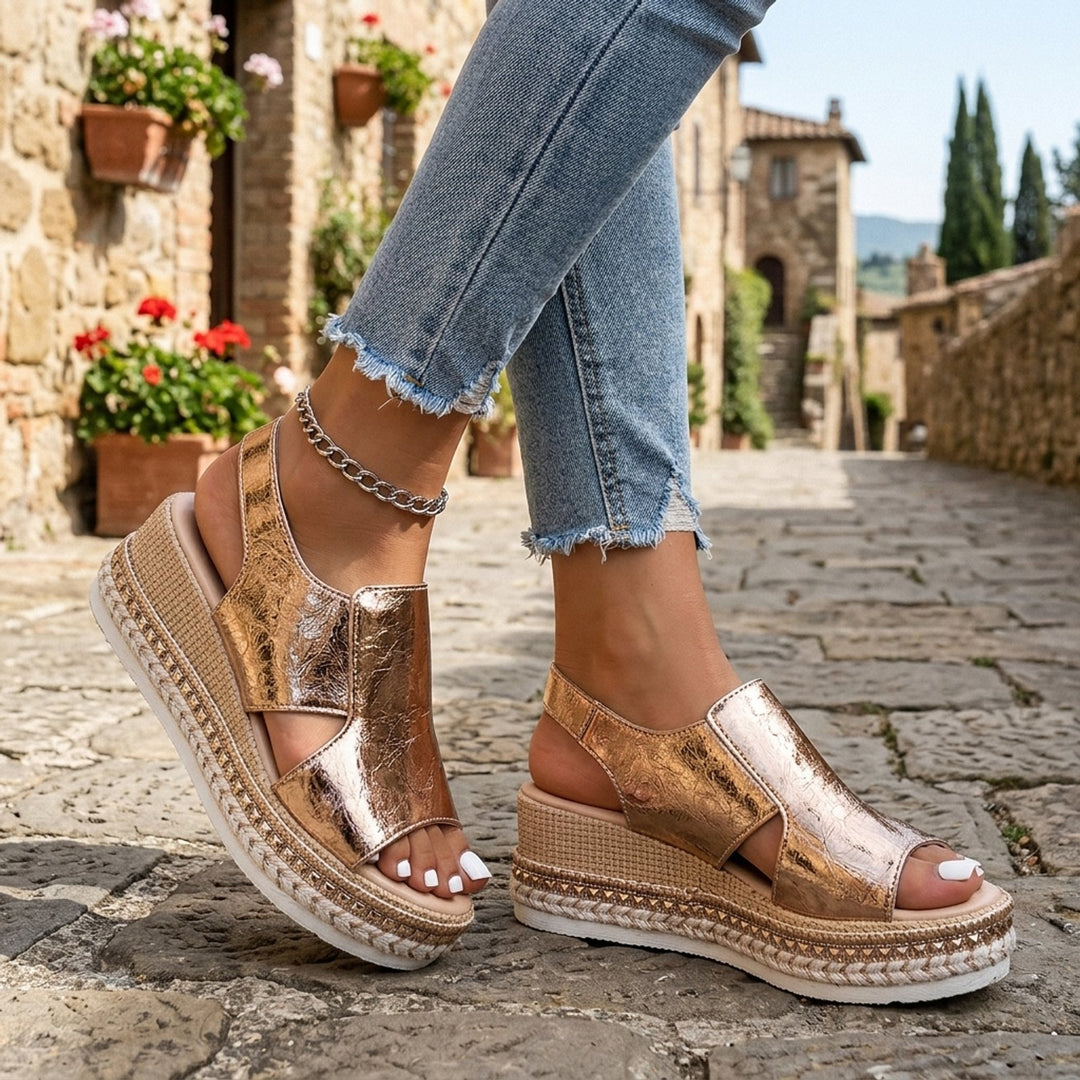 Roselinda | Metallic Platform Comfort